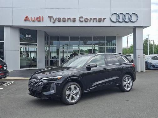 2025 Audi Q5 Premium Plus