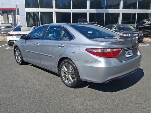 Celestial Silver Metallic 2015 Toyota Camry SE