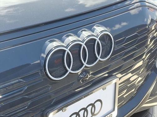 2025 Audi Q6 e-tron Premium