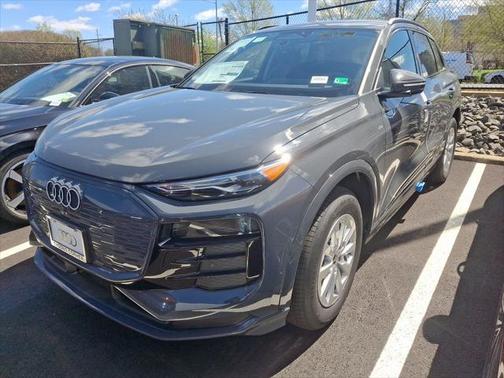 2025 Audi Q6 e-tron Premium