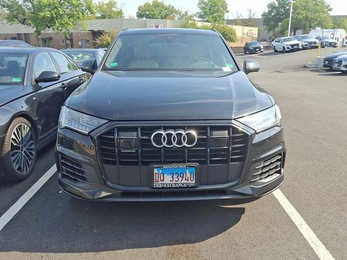 2022 Audi Q7 55 Prestige