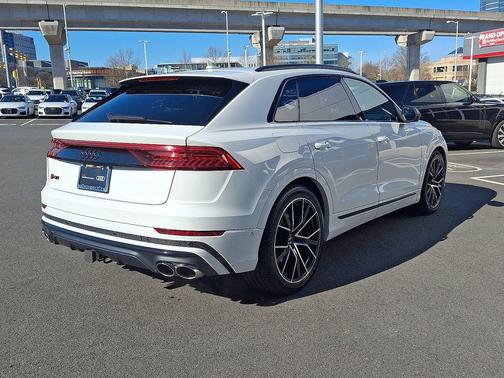Glacier White Metallic 2022 Audi SQ8 4.0T Prestige