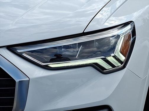 2025 Audi Q3 45 S line Premium Plus