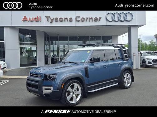2022 Land Rover Defender 110 SE
