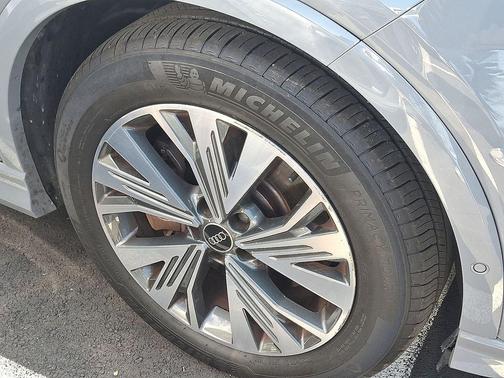 2023 Audi Q4 e-tron Premium Plus 40 RWD