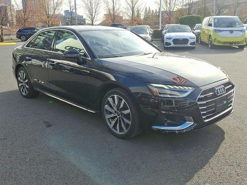 2023 Audi A4 40 Premium Plus