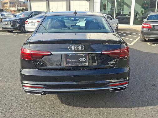 2023 Audi A4 40 Premium Plus