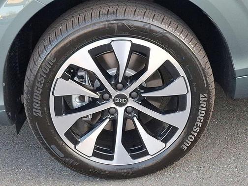 Sage Green Metallic 2026 Audi Q3 TFSI quattro S tronic