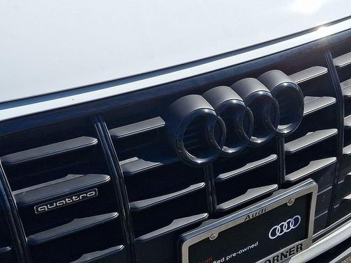 2025 Audi Q5 40 Premium
