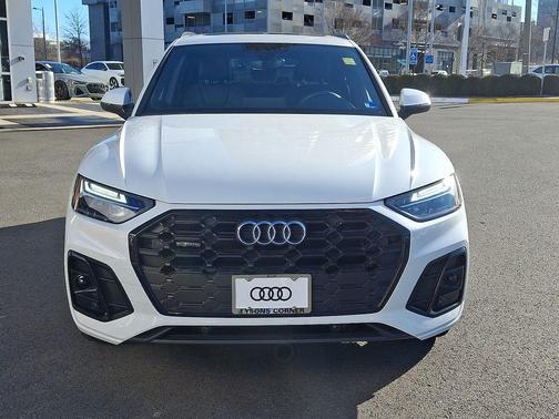 2025 Audi Q5 45 S line Premium