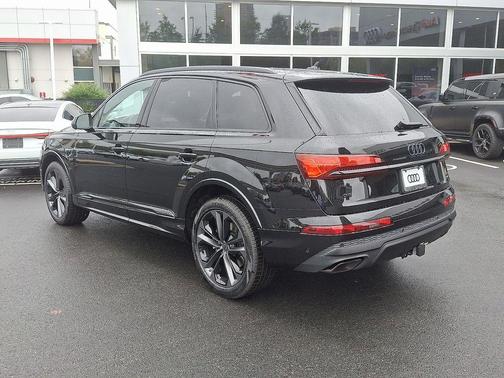 2026 Audi Q7 55 Premium Plus