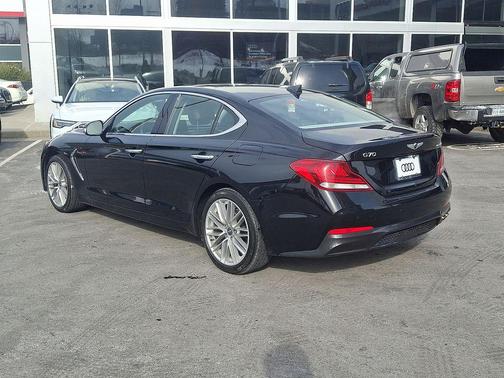 2021 Genesis G70 2.0T AWD