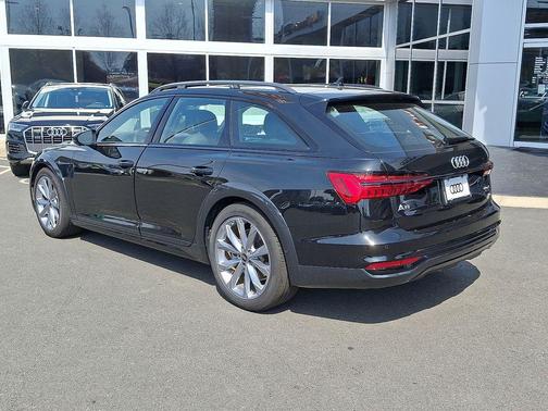 Mythos Black Metallic 2026 Audi A6 55 Premium Plus