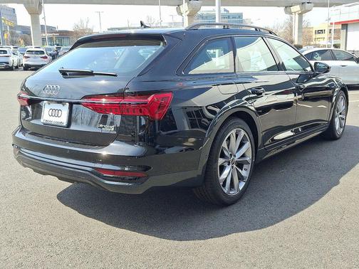 Mythos Black Metallic 2026 Audi A6 55 Premium Plus