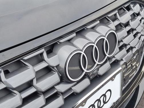 2026 Audi Q5 Premium TFSI quattro S tronic