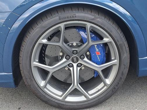 Ascari Blue Metallic 2026 Audi RS Q8 4.0T