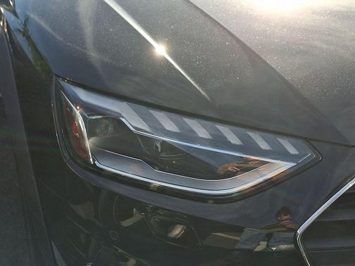 Mythos Black Metallic 2020 Audi A4 allroad 2.0T Premium Plus