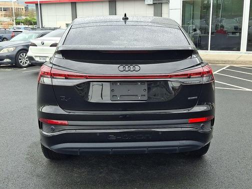 Mythos Black Metallic 2023 Audi Q4 e-tron Premium Plus 50 quattro