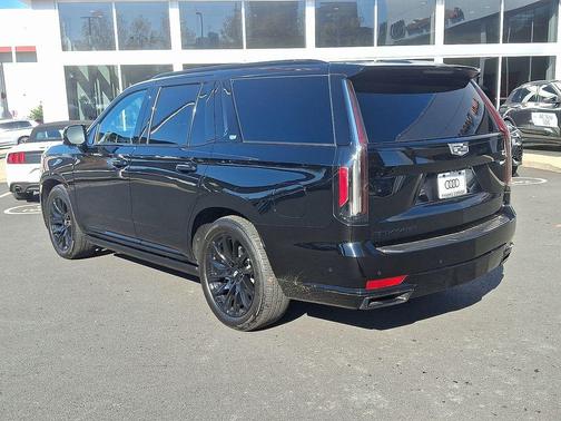 2024 Cadillac Escalade Sport