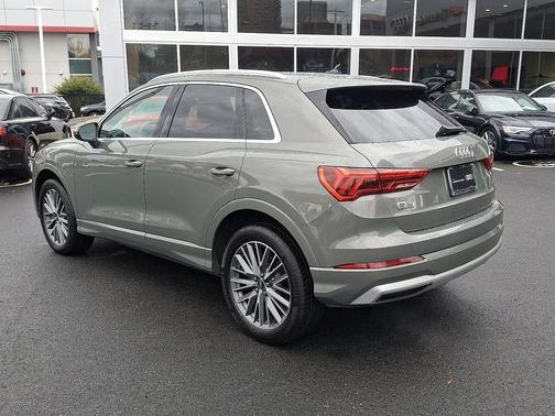 2022 Audi Q3 40 Premium