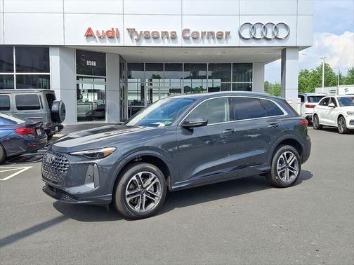 2025 Audi Q5 Premium Plus