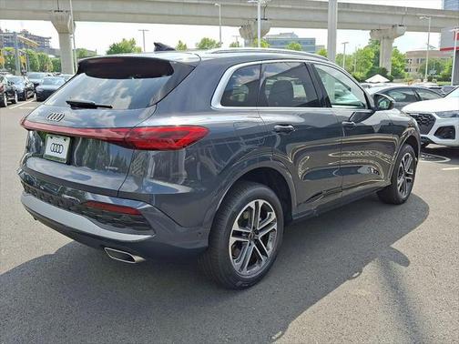 2025 Audi Q5 Premium Plus