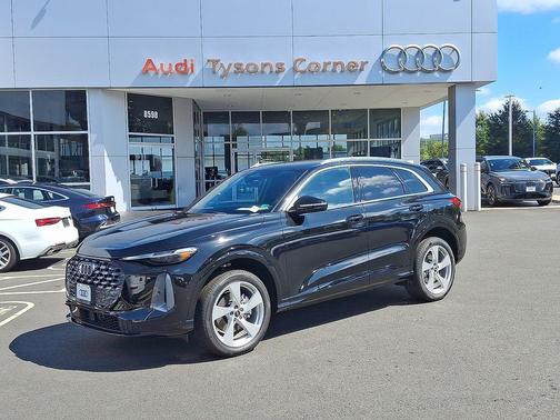 2025 Audi Q5 Premium Plus