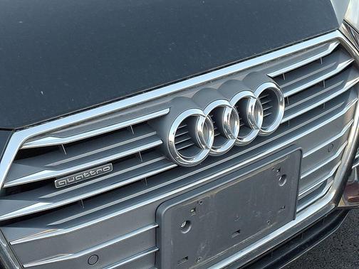 2018 Audi A4 2.0T Premium Plus