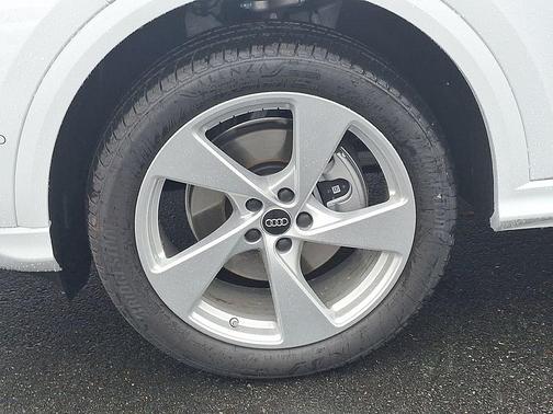 2025 Audi Q5 Premium Plus TFSI quattro S tronic