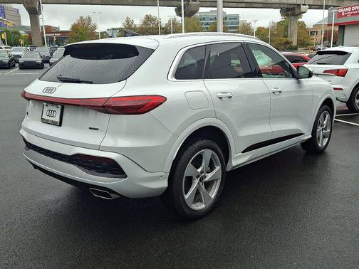 2025 Audi Q5 Premium Plus TFSI quattro S tronic