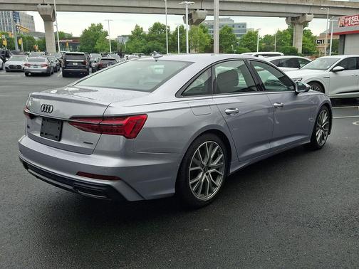 Florett Silver Metallic 2022 Audi A6 55 Premium Plus