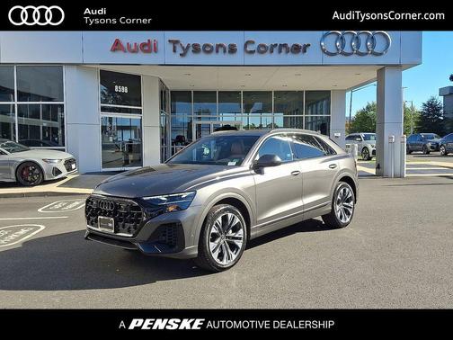 2025 Audi Q8 55 Premium