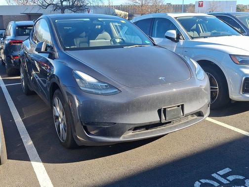 2023 Tesla Model Y Long Range Dual Motor All-Wheel Drive