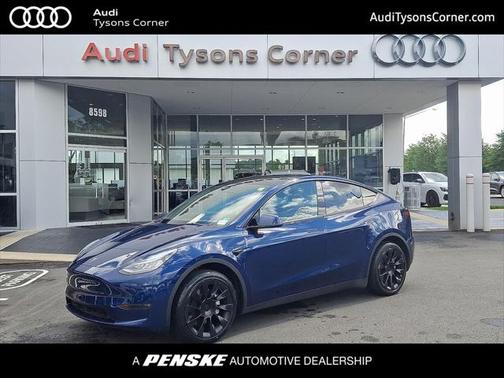 2022 Tesla Model Y Long Range Dual Motor All-Wheel Drive