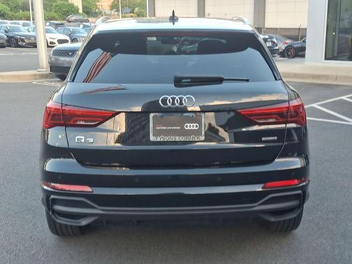 Mythos Black Metallic 2023 Audi Q3 Premium 45 TFSI S line quattro Tiptronic