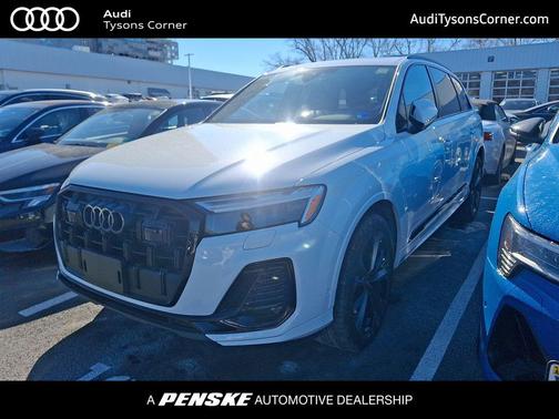 2025 Audi Q7 55 Premium Plus