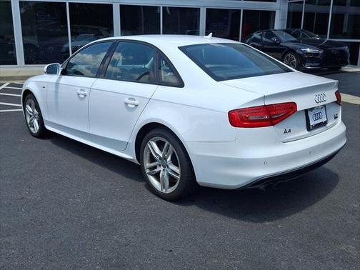2016 Audi A4 2.0T Premium
