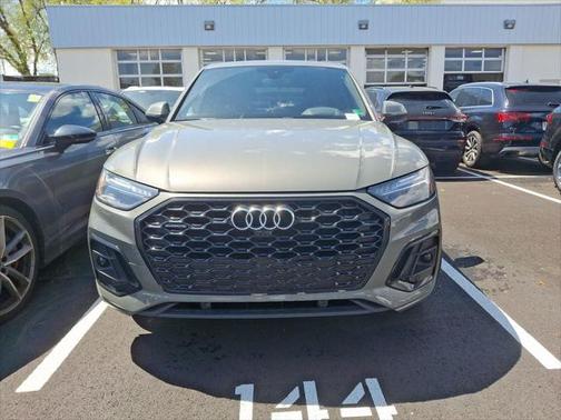 2023 Audi Q5 45 S line Prestige