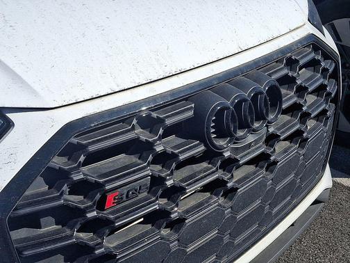 2023 Audi SQ5 3.0T Premium Plus