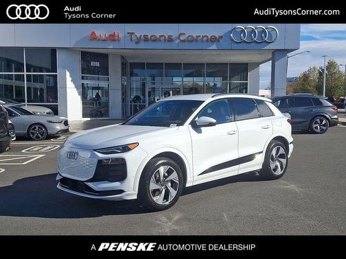 2025 Audi Q6 e-tron Premium quattro