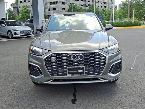 2023 Audi Q5 45 S line Premium