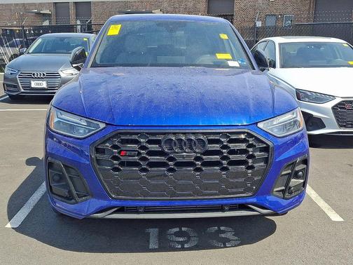 Ultra Blue Metallic 2023 Audi SQ5 3.0T Premium Plus