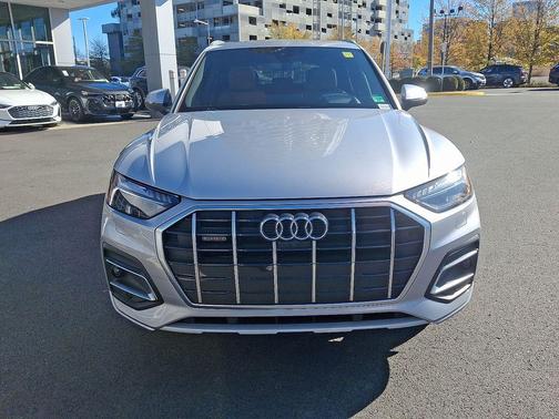 2021 Audi Q5 45 Prestige