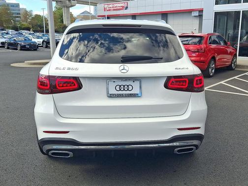 2021 Mercedes-Benz GLC 300 4MATIC