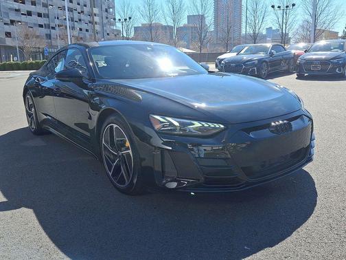 2023 Audi RS e-tron GT quattro