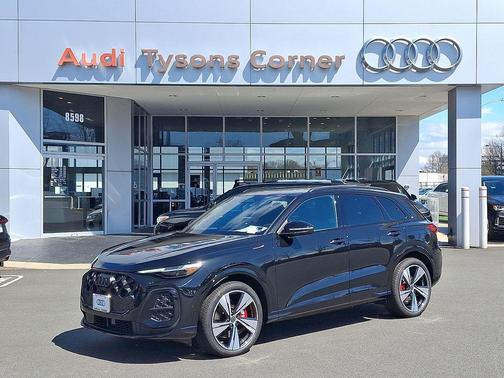 Mythos Black Metallic 2026 Audi SQ5 3.0T Premium Plus