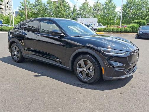 2022 Ford Mustang Mach-E Select