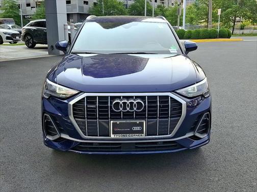 2022 Audi Q3 45 S line Premium