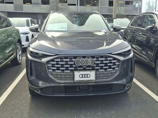 2026 Audi Q5 Premium Plus TFSI quattro S tronic