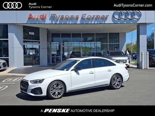 2023 Audi S4 Premium Plus TFSI quattro Tiptronic